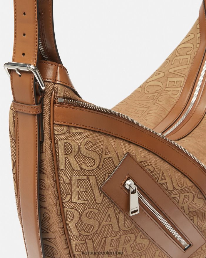 hombres bolso hobo grande con repetición en toda la prenda Versace marrón 2RP40F1499 bolsas