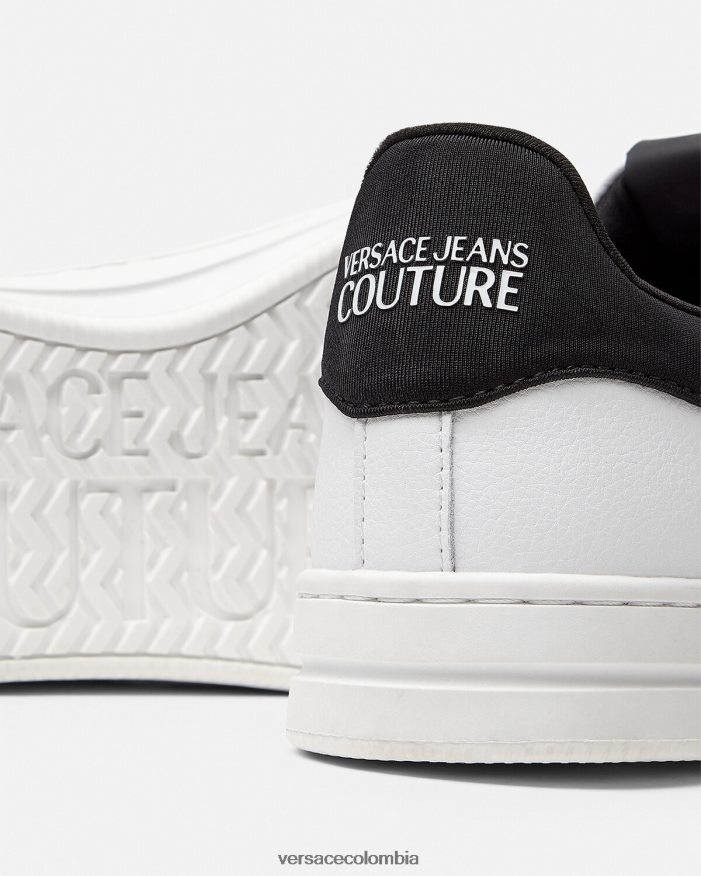 hombres zapatillas con logo y emblema en V Court 88 Versace blanco negro 2RP40F2452 zapato