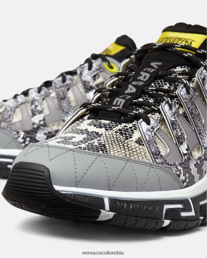 hombres zapatillas trigreca con estampado de pitón Versace negro y estampado 2RP40F1543 zapato