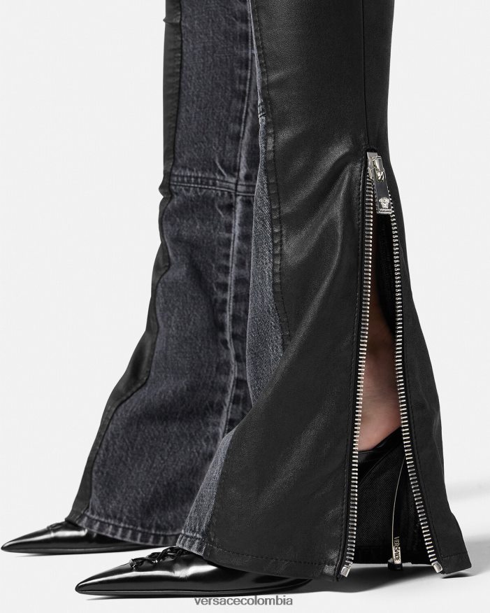 mujer pantalones de mezclilla de cuero Versace negro 2RP40F224 ropa